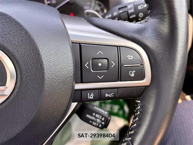 Lexus GS 2017-07 6907656-28