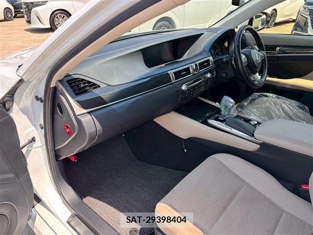 Lexus GS 2017-07 6907656-3