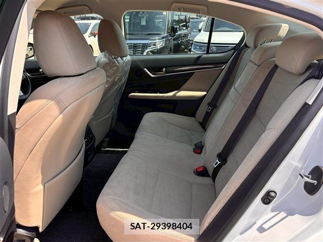 Lexus GS 2017-07 6907656-5