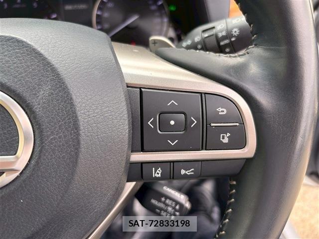 Lexus GS 2017-06 7272220-28
