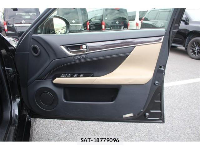 Lexus GS 2017-06 8743372-27