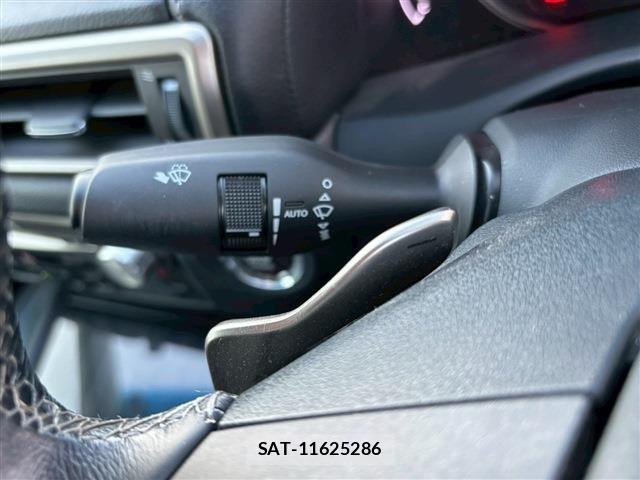 Lexus GS 2014-10 2099901-23