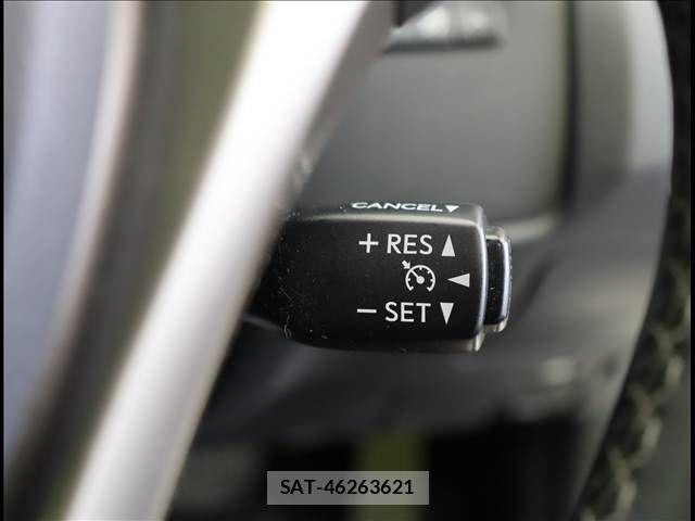 Lexus GS 2012-07 6216339-11