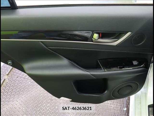 Lexus GS 2012-07 6216339-27