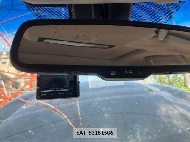 Lexus GS 2012-02 7501248-17