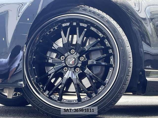 Lexus GS 2012-07 8208343-3