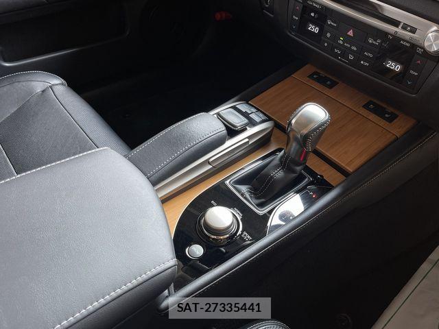 Lexus GS 2016-03 8208344-15