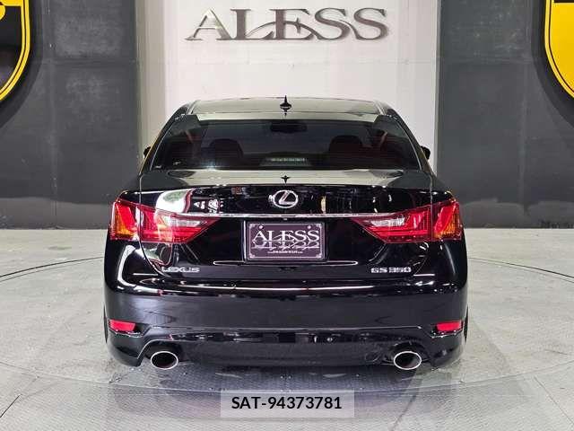 Lexus GS 2012-07 8457797-14