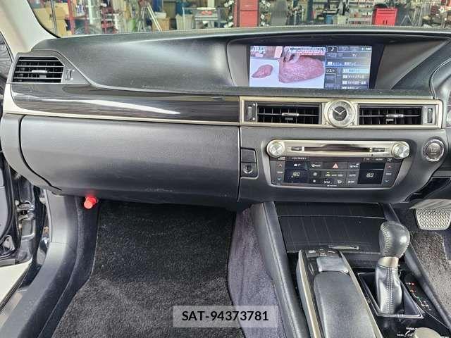 Lexus GS 2012-07 8457797-19