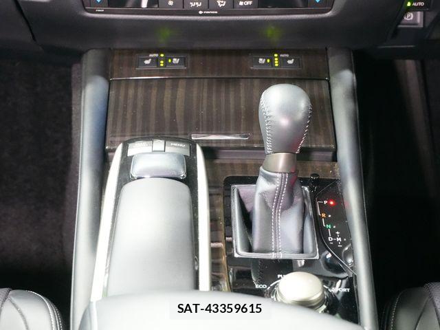 Lexus GS 2014-04 8627457-17