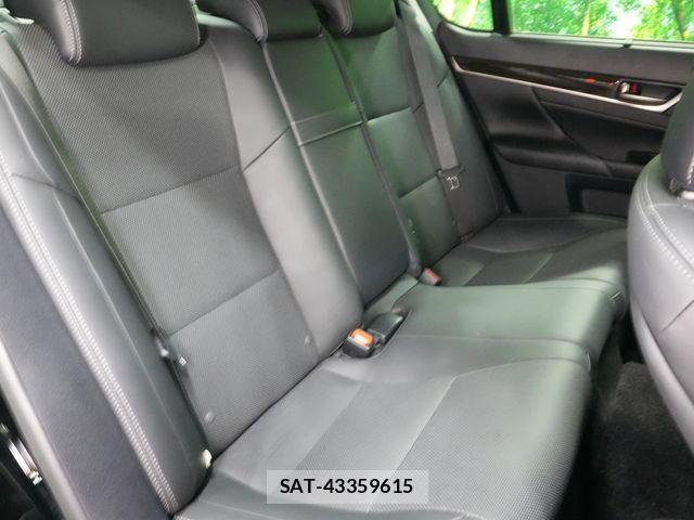 Lexus GS 2014-04 8627457-26