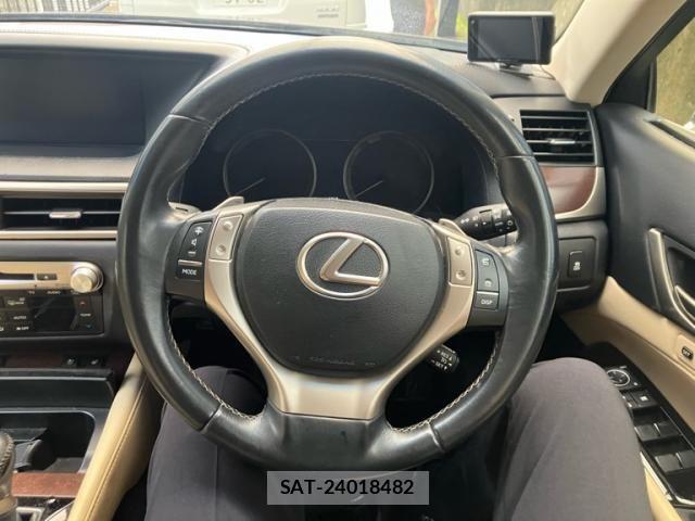 Lexus GS 2013-02 8743375-14
