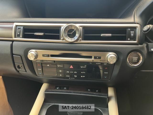 Lexus GS 2013-02 8743375-17
