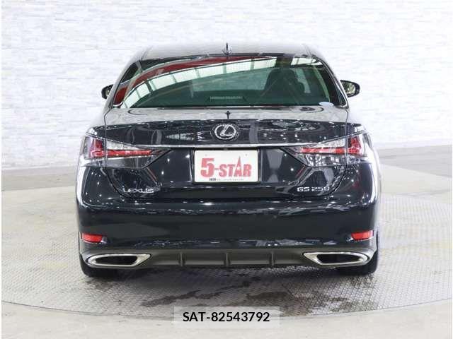 Lexus GS 2016-08 8849569-11