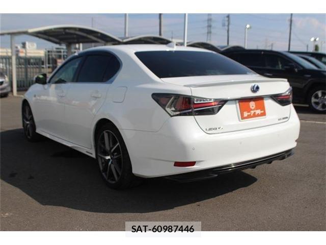Lexus GS 2018-02 8208345-10