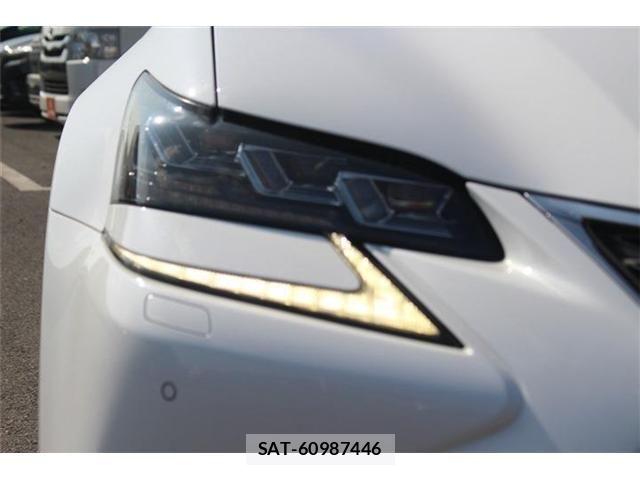 Lexus GS 2018-02 8208345-13