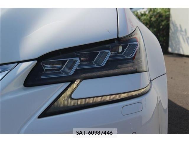 Lexus GS 2018-02 8208345-15