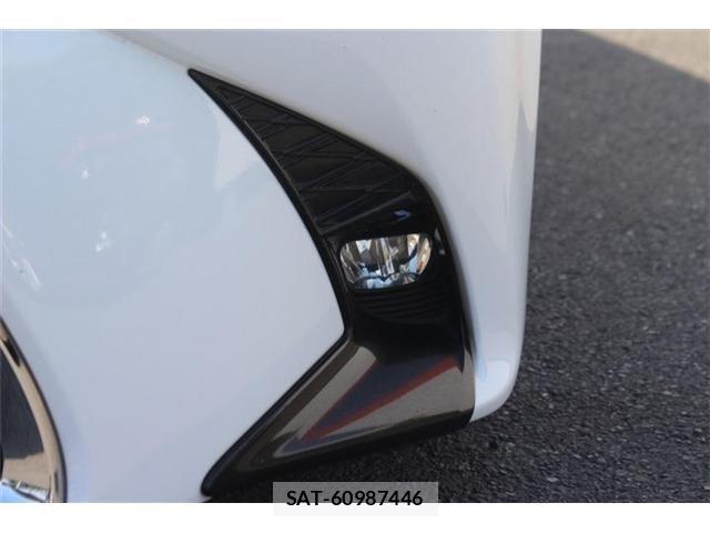 Lexus GS 2018-02 8208345-16