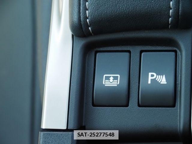 Lexus GS 2017-05 1041095-21