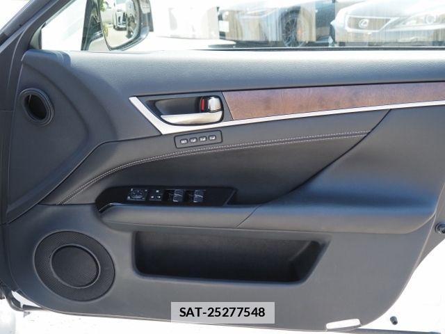 Lexus GS 2017-05 1041095-25