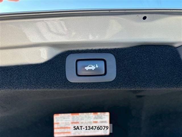 Lexus GS 2015-10 1319688-11