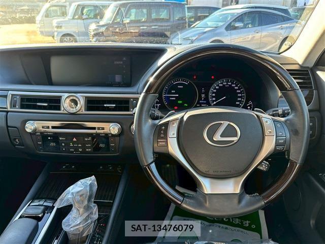 Lexus GS 2015-10 1319688-20