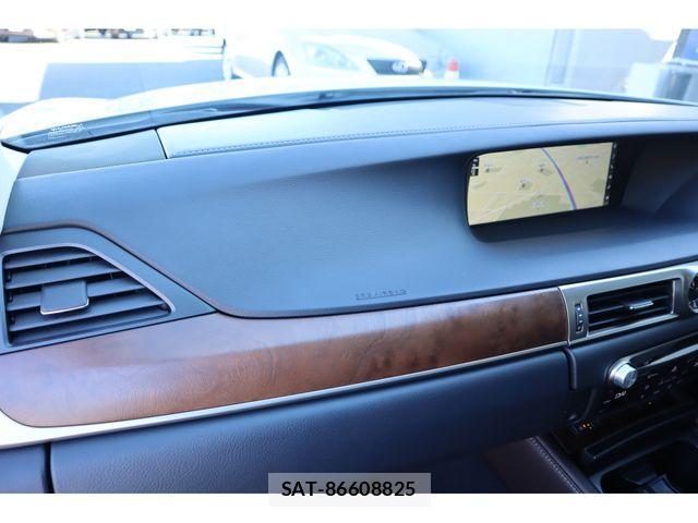 Lexus GS 2018-07 2116153-21