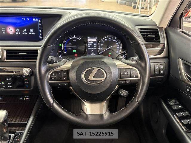 Lexus GS 2018-01 3674421-9