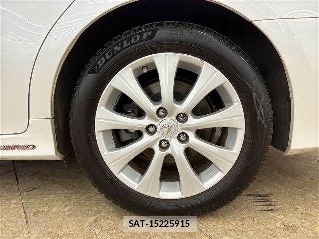 Lexus GS 2018-01 3674421-27
