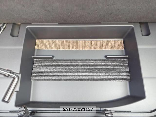 Lexus GS 2013-11 3771327-26