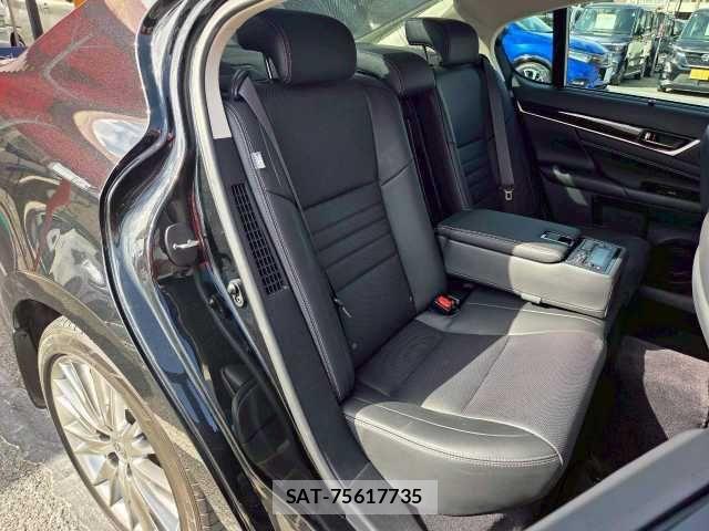 Lexus GS 2017-02 3907067-12