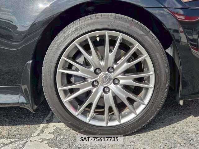 Lexus GS 2017-02 3907067-19