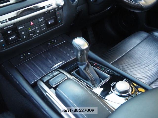 Lexus GS 2020-08 4044524-24