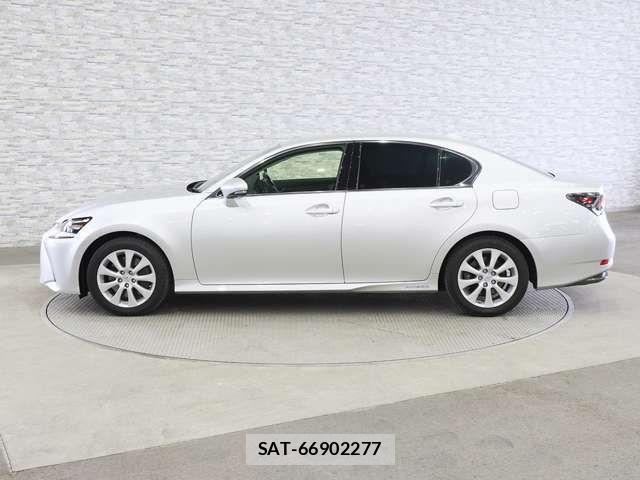 Lexus GS 2016-05 4754984-11