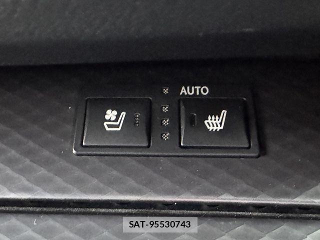 Lexus GS 2018-03 4964082-10
