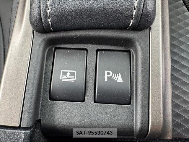 Lexus GS 2018-03 4964082-14