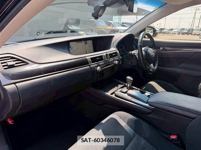 Lexus GS 2018-06 6003124-11