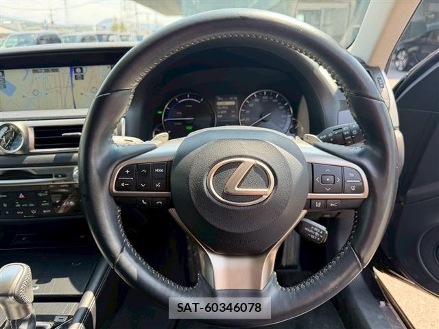 Lexus GS 2018-06 6003124-17