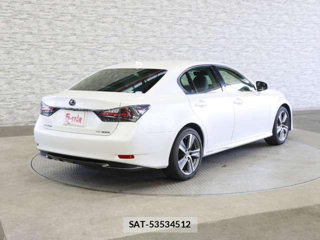 Lexus GS 2016-03 6641813-18