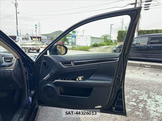 Lexus GS 2018-02 6676649-11
