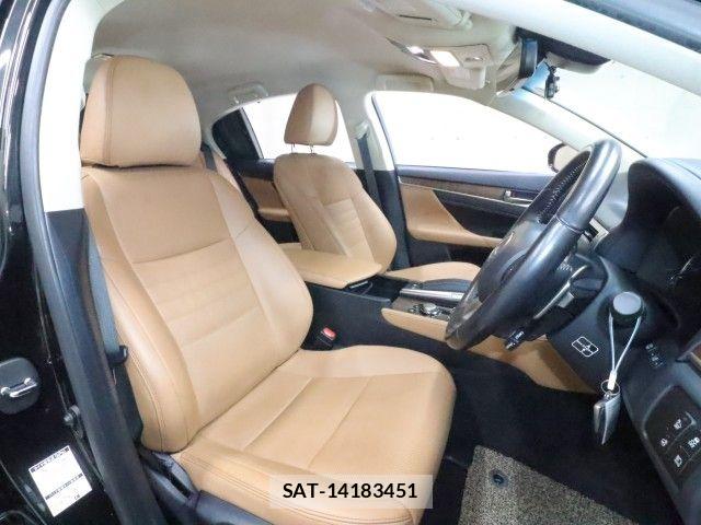 Lexus GS 2016-04 6994982-3