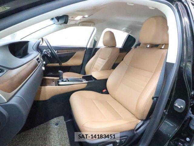 Lexus GS 2016-04 6994982-7