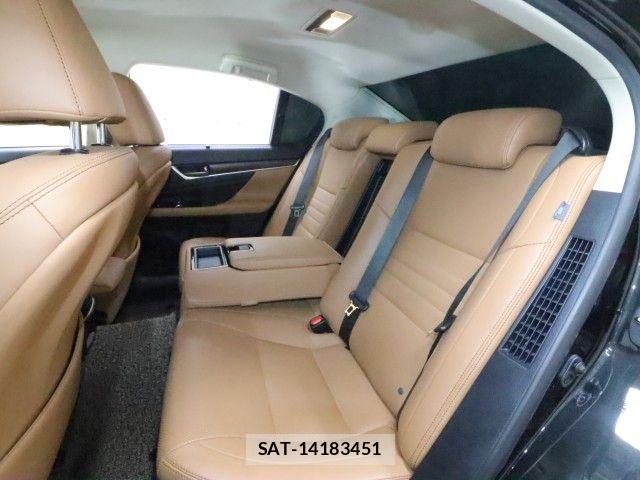 Lexus GS 2016-04 6994982-8