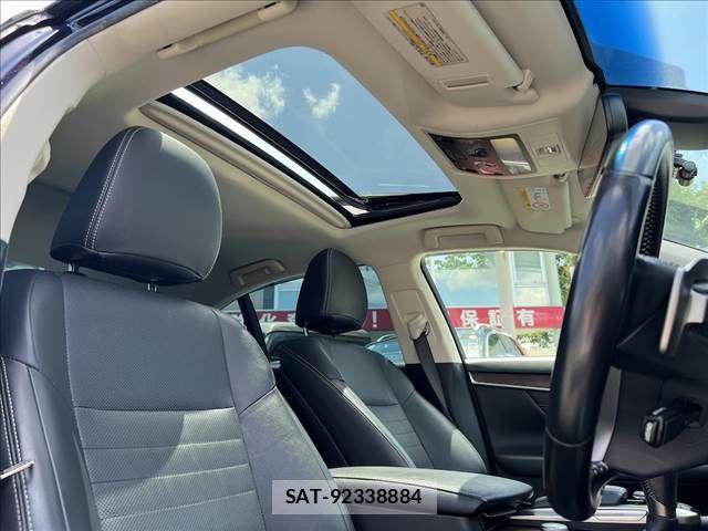 Lexus GS 2015-11 7220885-27