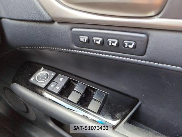 Lexus GS 2013-11 7358468-15