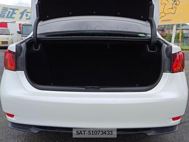 Lexus GS 2013-11 7358468-24