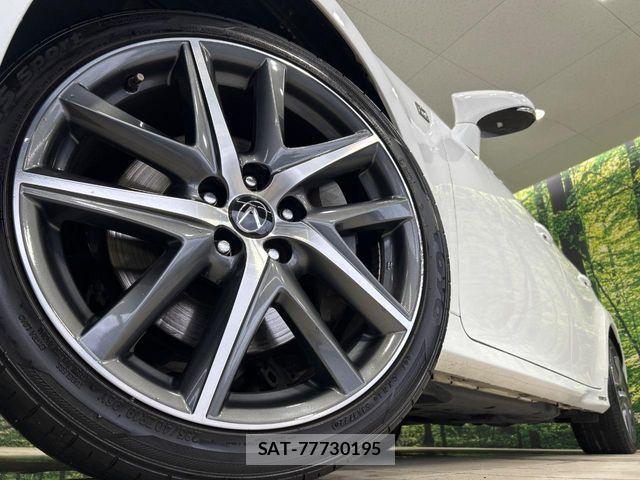 Lexus GS 2016-02 7358465-11