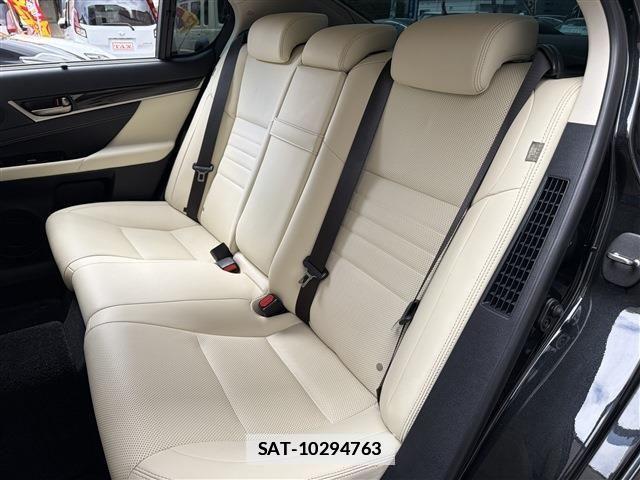 Lexus GS 2016-10 7725022-18