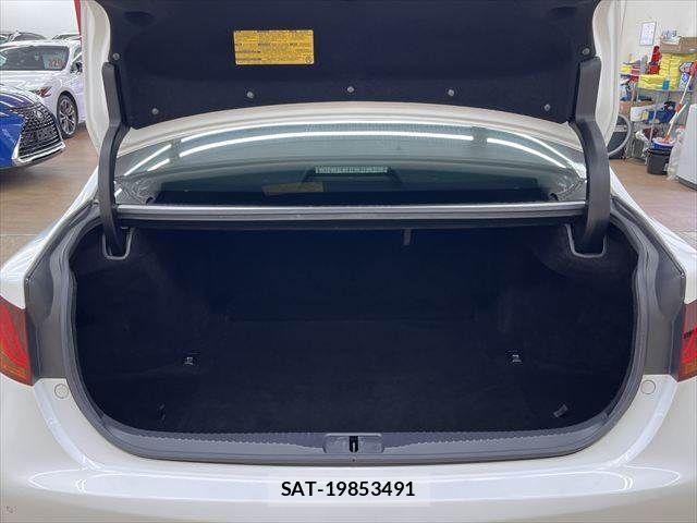 Lexus GS 2014-06 7877327-9