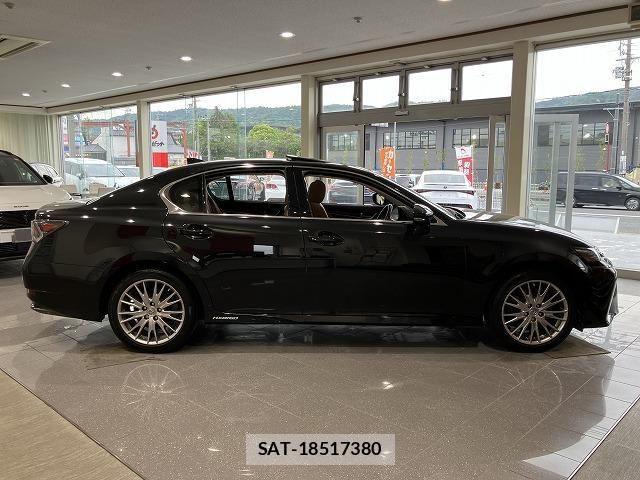 Lexus GS 2017-02 8208346-17